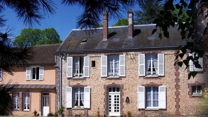 Ferme Du Chateau Bailleau-l'Eveque Luaran gambar